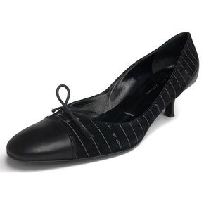 St. John Black Leather Pumps Heels with Bows 6.5